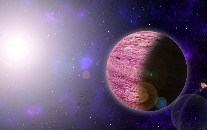 El explaneta HD 73344b tiene 2.5 el tamaño de la Tierra y es 10 veces más masivo. Se trataría de una versión pequeña de Urano o Neptuno.