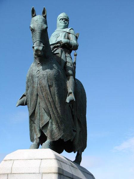 Estatua de Robert the Bruce en Bannockburn, Escocia.